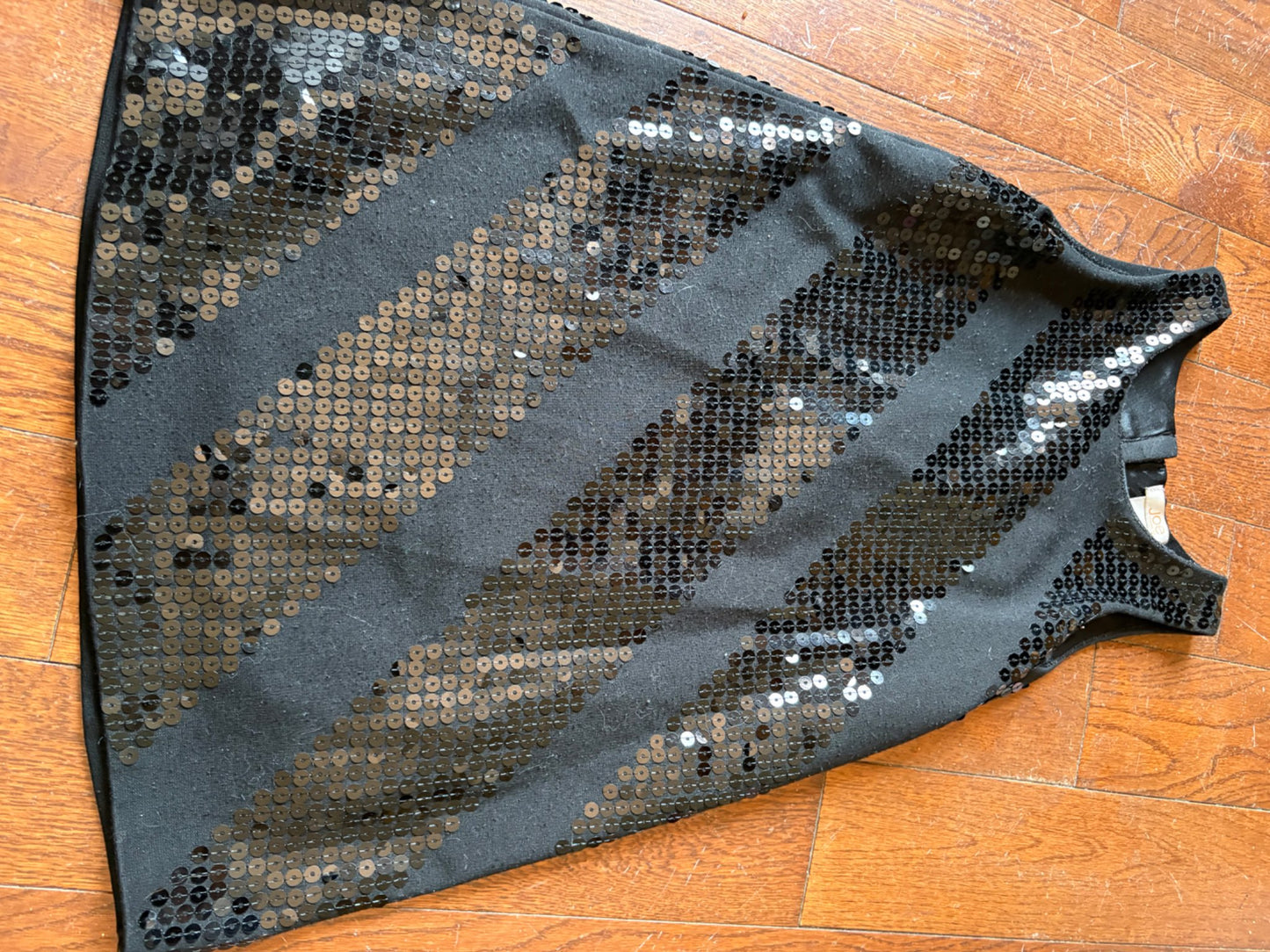 Joe Fresh Black Sequins Dress size 4-5, Kids 4/4T