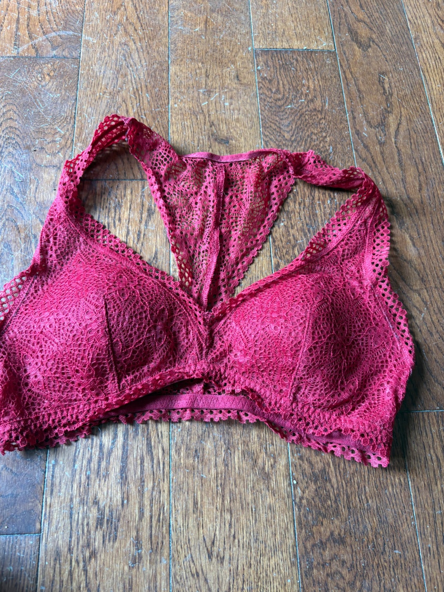 Victoria’s Secret lacy bralette xs, Kids 14