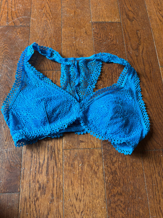 Victoria’s Secret lacy bralette XS , Kids 14