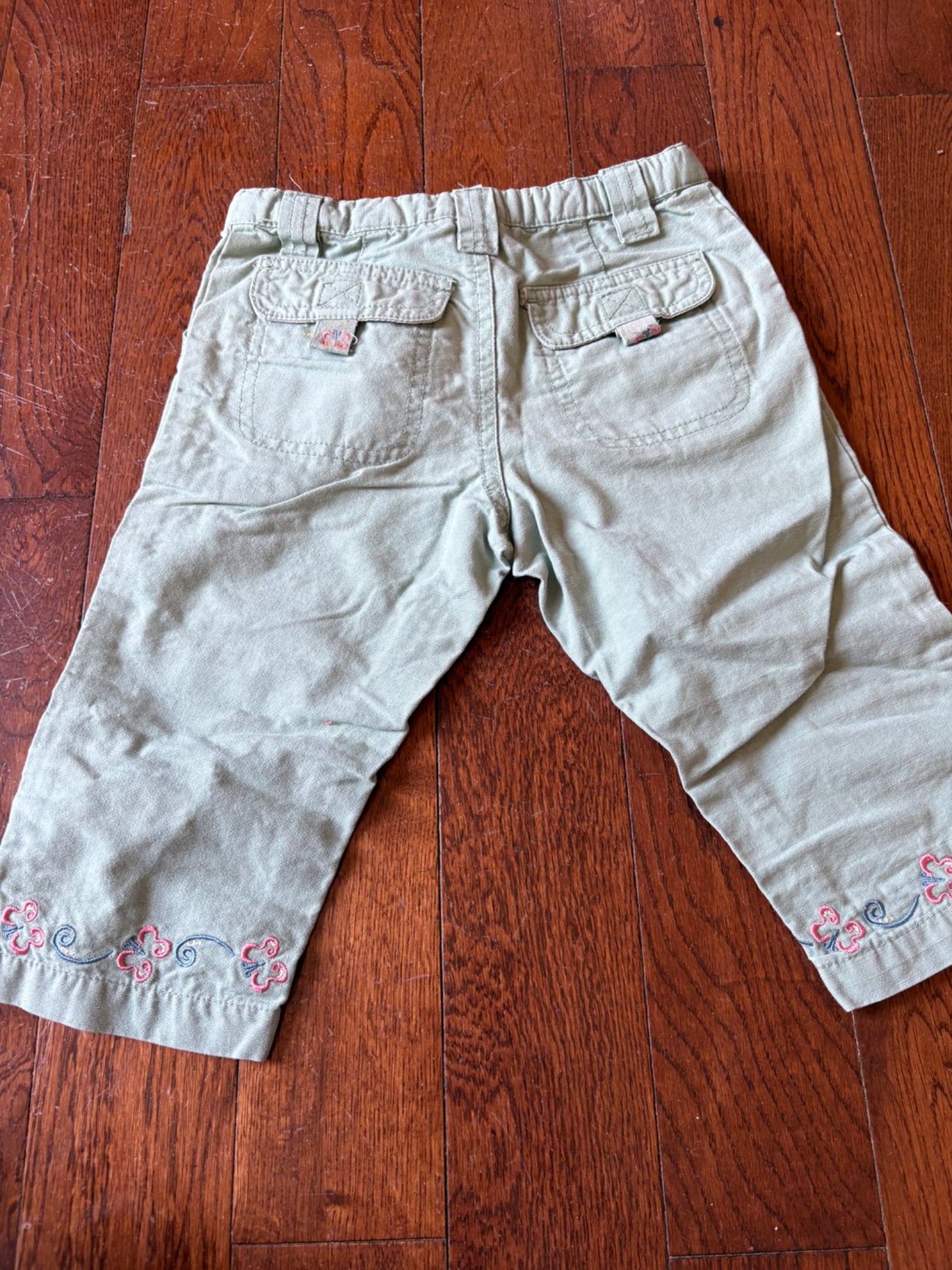 Woolrich Cargo Capri size 4 , Kids 4/4T