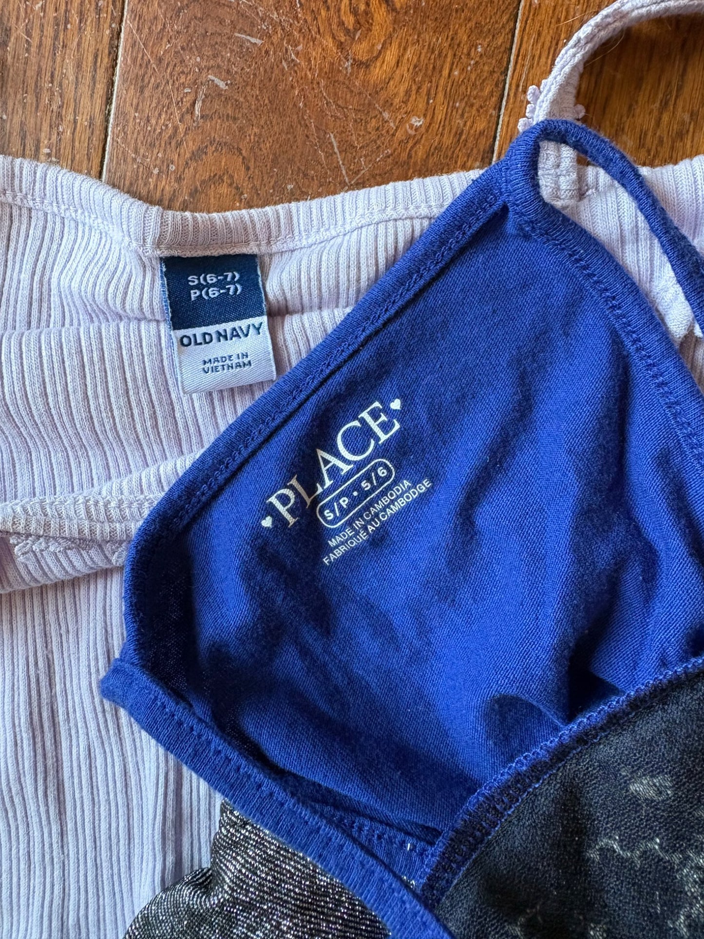 Old Navy/Childrens Place set of 3 Tank Tops size 6 , Kids 6/6X