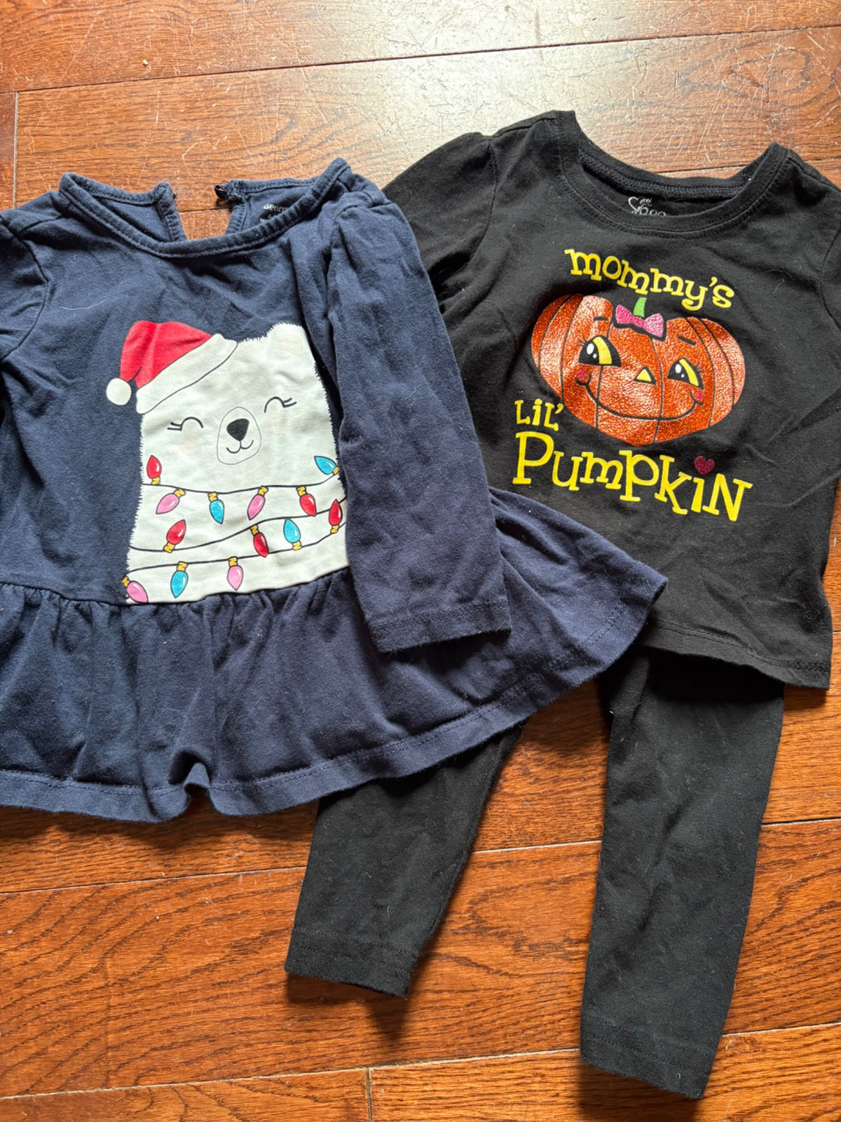 Halloween/Christmas 6-9 clothes , Kids 12 Month (9-12M)