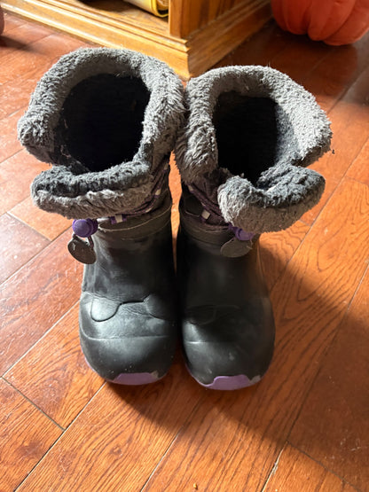 Xmtn Winter Boots size 13, Shoes 13 (Kids:4-8yr)