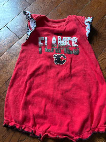 Reebok Flames Onesie 24 months , Kids 24 Month (18-24M)