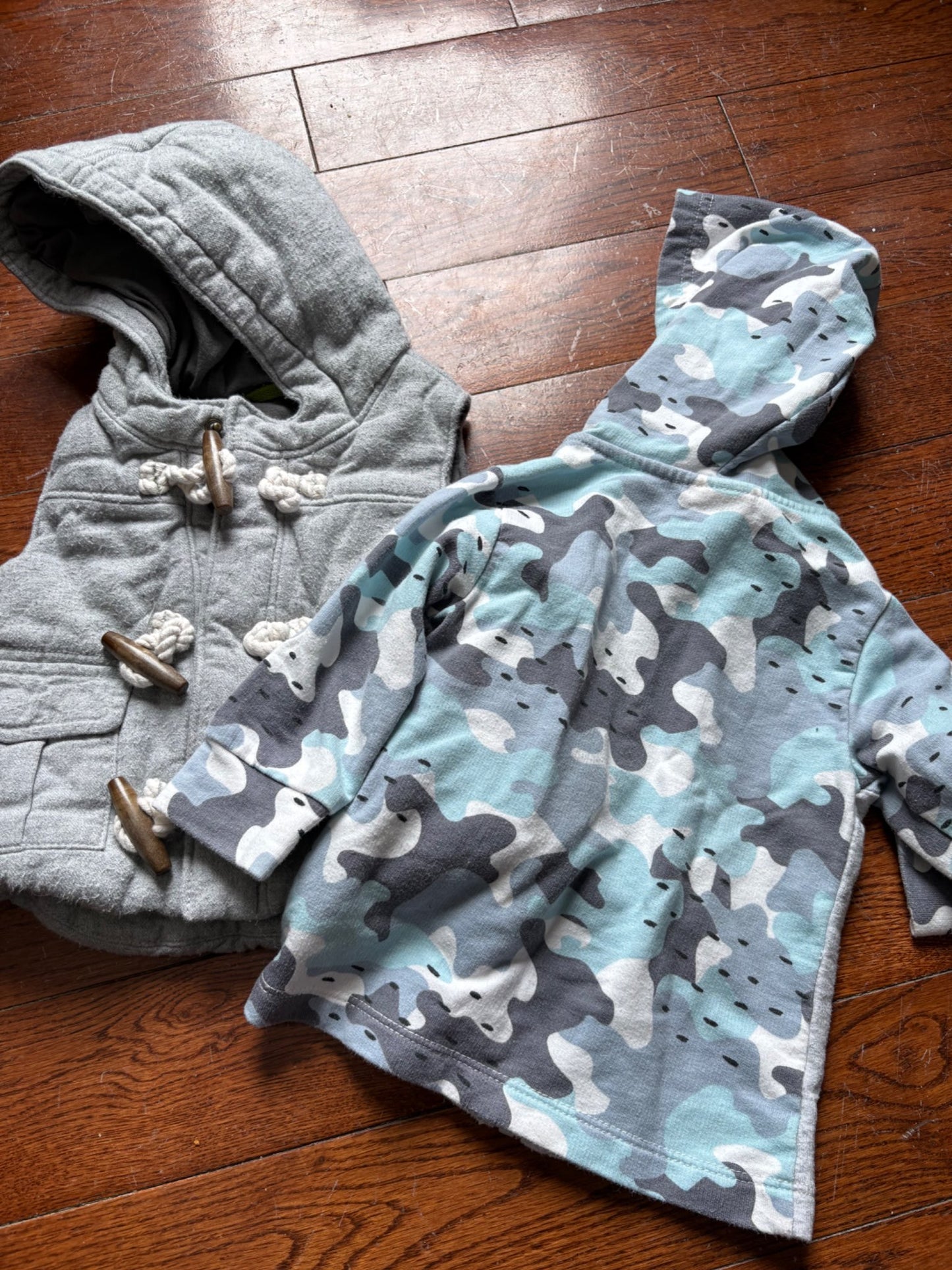 Baby Gap vest and  First Impressions hoodie 0-6 months , Kids 6 Month (3-6M)
