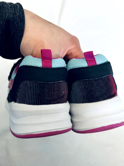 EUC - Stride Rite, Cosmic Light-up Athletic Shoe, Size 3Y, retails $72 new, Shoes 3 (Kids:4-8yr)