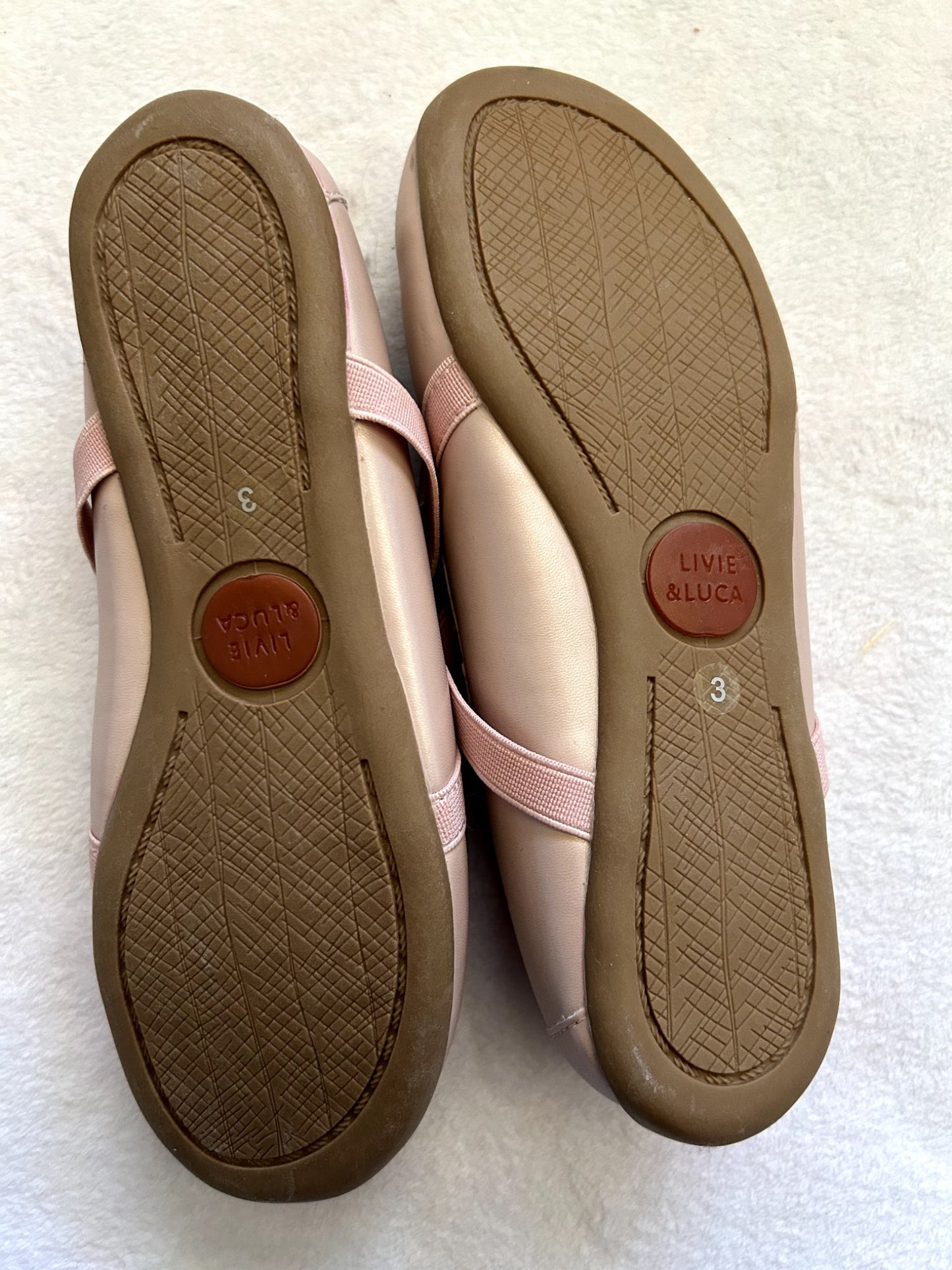 EUC- Livie & Luca, Aurora Style Leather Ballet Flats, Rose Gold, Size 3, retails $65, Shoes 3 (Kids:4-8yr)