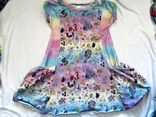 EUC - Small Shop, MSB Handmade, Pocket Dress, Disney Print, Size 7, retails $85 new, Kids 7