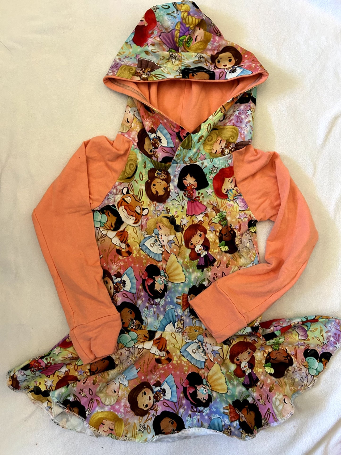 VGUC - Small Shop, Lavender & Lilac, Hooded long sleeve peplum, Disney princess pets, size 6, Kids 6/6X