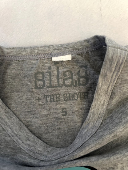 NWT - Small Shop, Silas + the Sloth, T-shirt , Jellyfish decal  , size 5, retails $40, Kids 5/5T