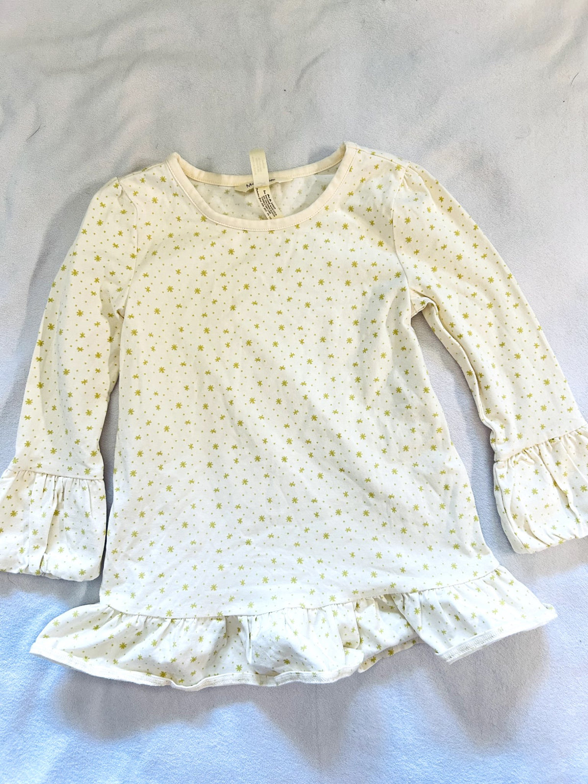 EUC - Matilda Jane, 3/4 quarter length sleeve top with ruffle details, beige with pale green star print, size 6, retails $60 new, Kids 6/6X