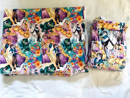 VGUC - Small Shop, Vi&Jax, Fleece Blanket + Pillowcase, Disney Rapunzel Print, retails $130 new