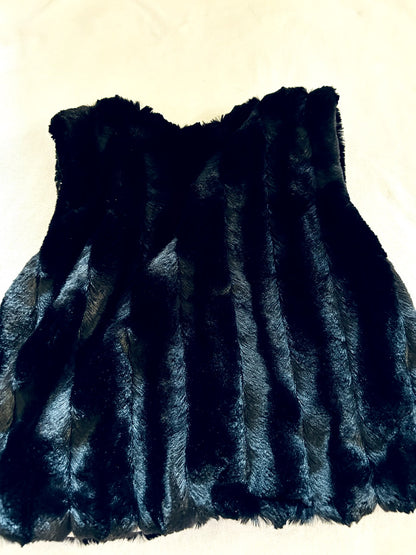 EUC - Small Shop, Vi & Jax, Black Faux Fur Vest with polka dot lining & suede tie, size 10/12, Kids 10