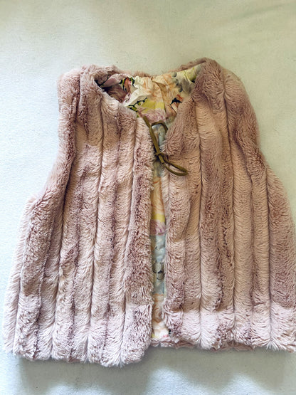 EUC - Small Shop, Vi & Jax, Pink Faux Fur Vest with floral lining & suede tie, size 10/12, Kids 10