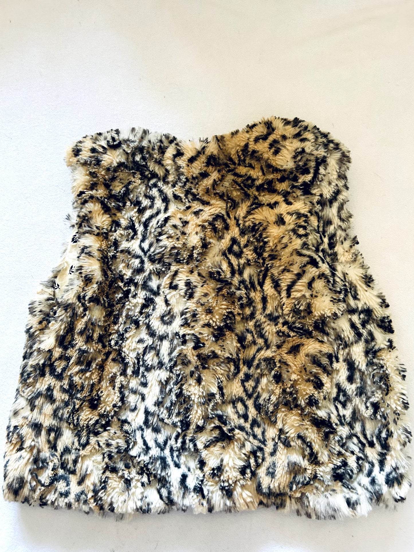VGUC - Small Shop, Vi & Jax, Leopard Faux Fur Vest with flower pattern lining & suede tie, size 8/9, Kids 8