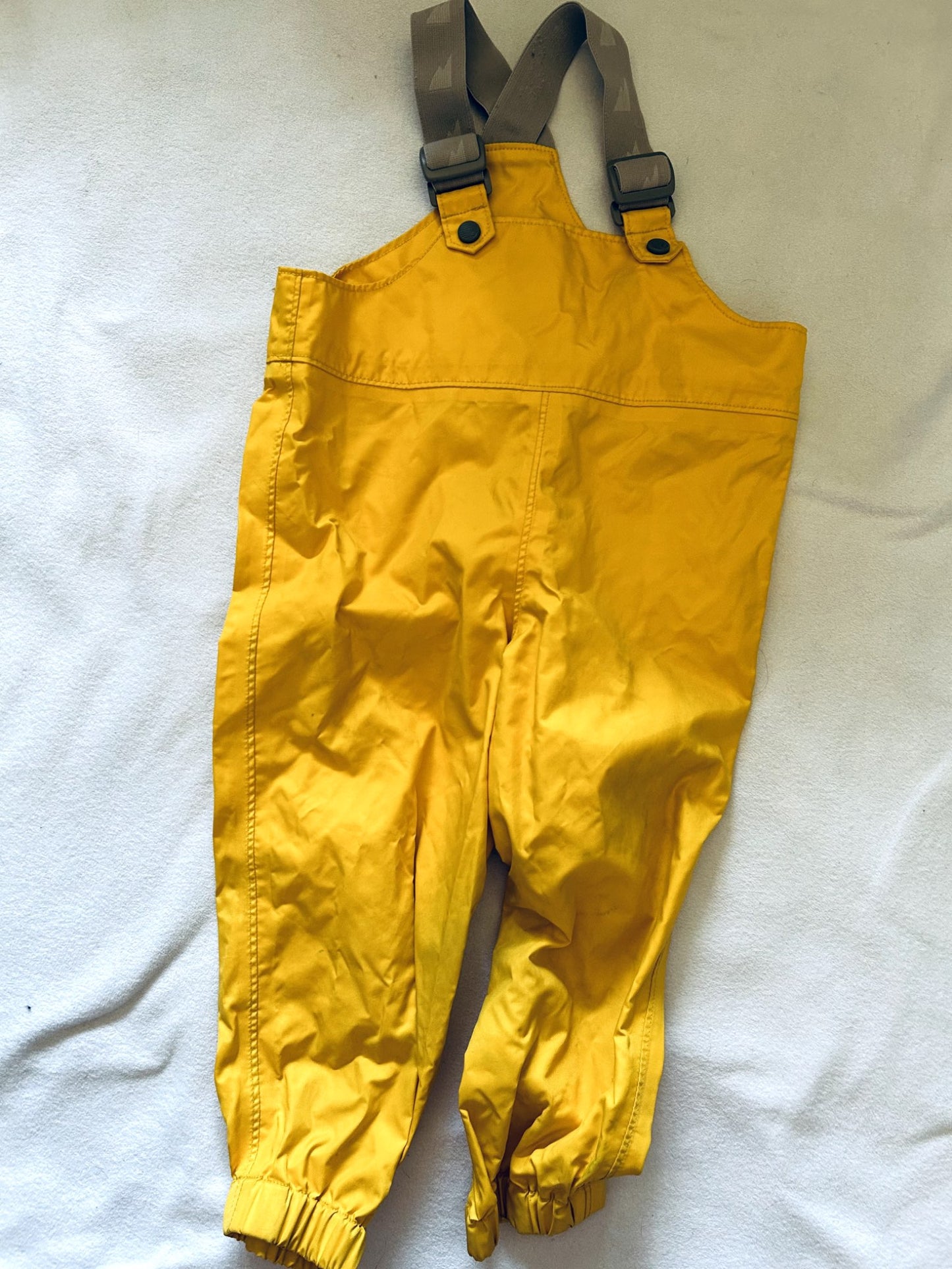 VGUC - MEC Rain Overalls, yellow, size 3, retails $60 new, Kids 3T