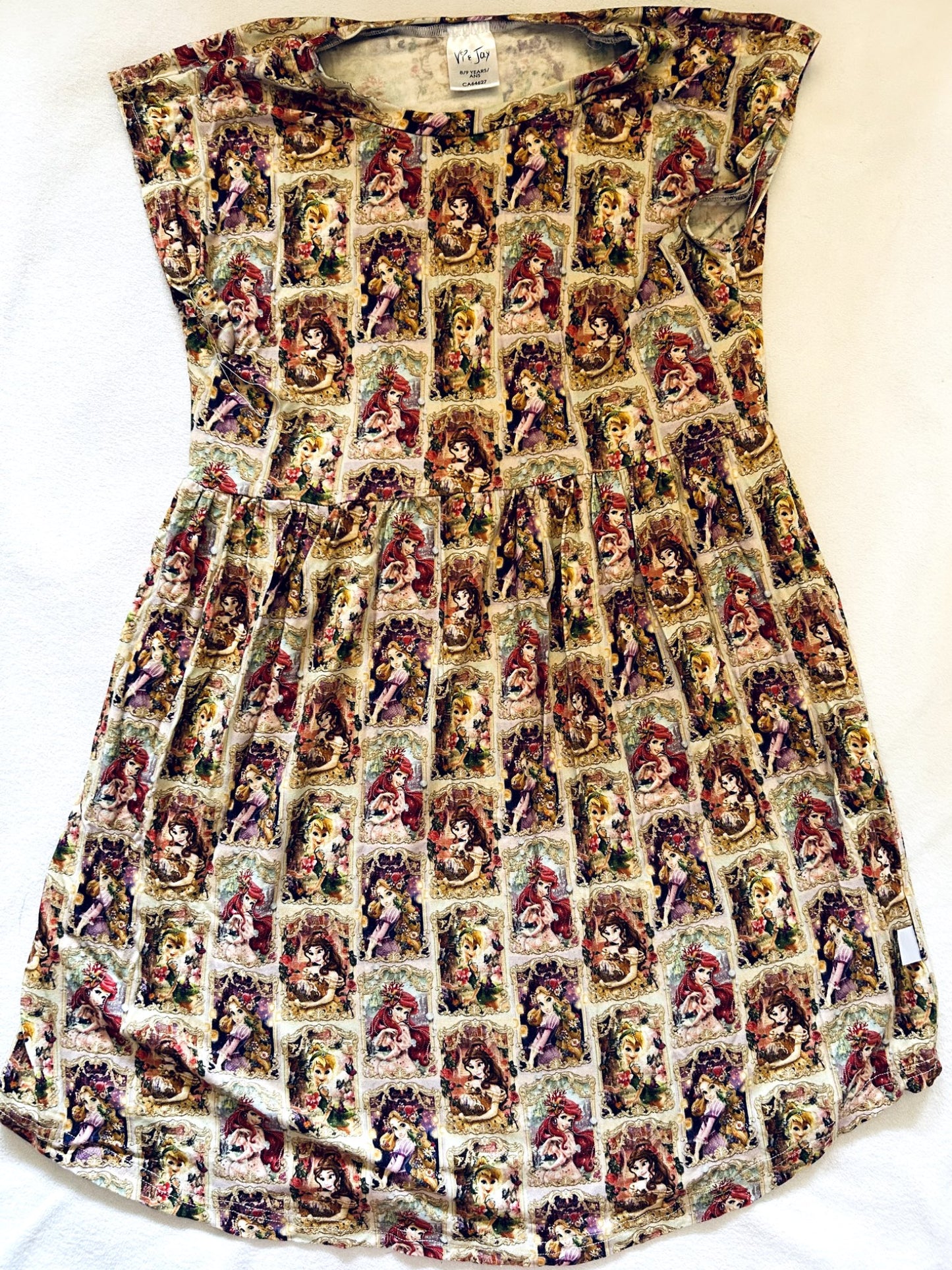 EUC - Small Shop, Vi&Jax, Bamboo Play dress, Disney Princess Brocade Window print, size 8/9. retails $65 new, Kids 8