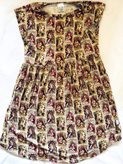 EUC - Small Shop, Vi&Jax, Bamboo Play dress, Disney Princess Brocade Window print, size 8/9. retails $65 new, Kids 8