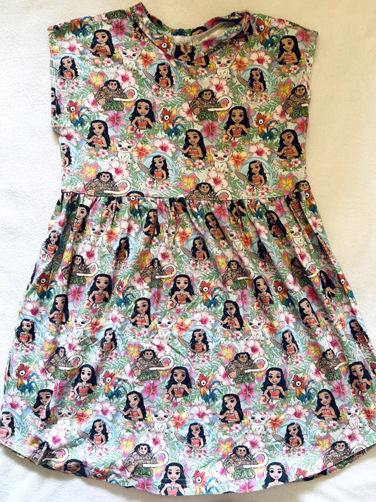 VGUC - Small Shop, Vi&Jax, Bamboo-Cotton Play dress, Disney Moana print, size 8/9. retails $65 new, Kids 8