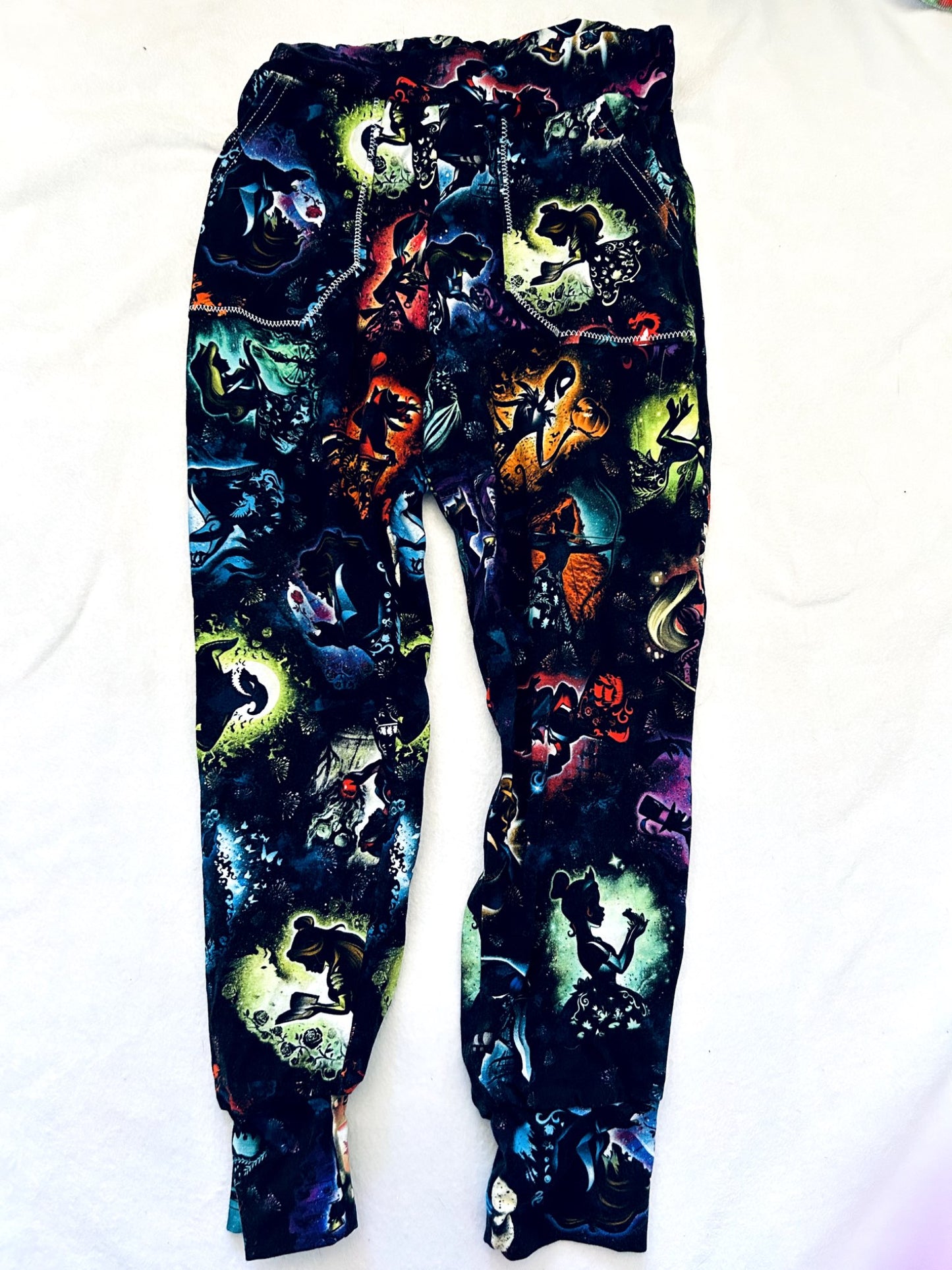 EUC - Small Shop, Lavender & lilac, Joggers, Disney Shadow silhouettes print, size 6, Kids 6/6X