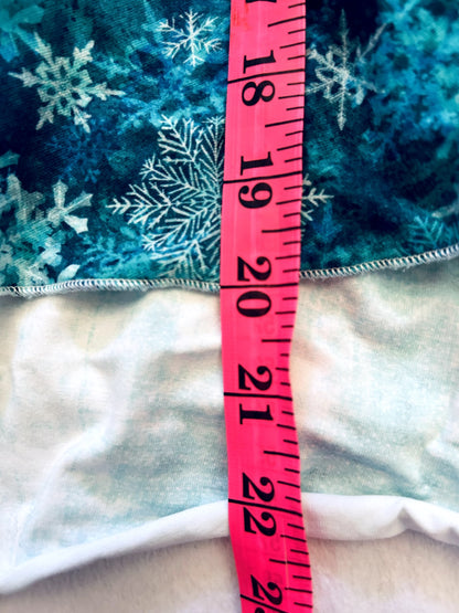 VGUC- Small shop, lavender & lilac, Frozen inspired dress, double layered skirt, size 6, Kids 6/6X