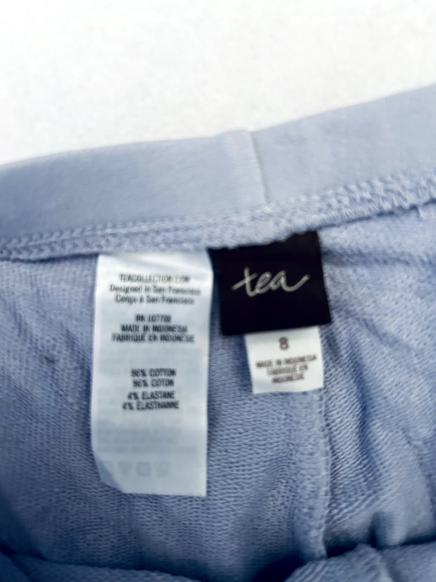 VGUC - Tea Collection, Leggings, Raccoon decal, size 8, Kids 8