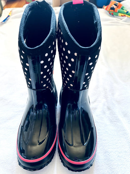 NWT - Storm by Cougar, waterproof insulated boots, polka dots, size 4, retails $80+, Shoes 4 (Big Kids:8–12yr)