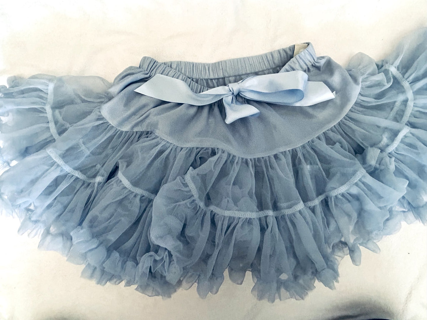 VGUC - Olivia Rose, Llayered tulle  ruffle skirt, grey, size 1-3 years , Kids 12 Month (9-12M)