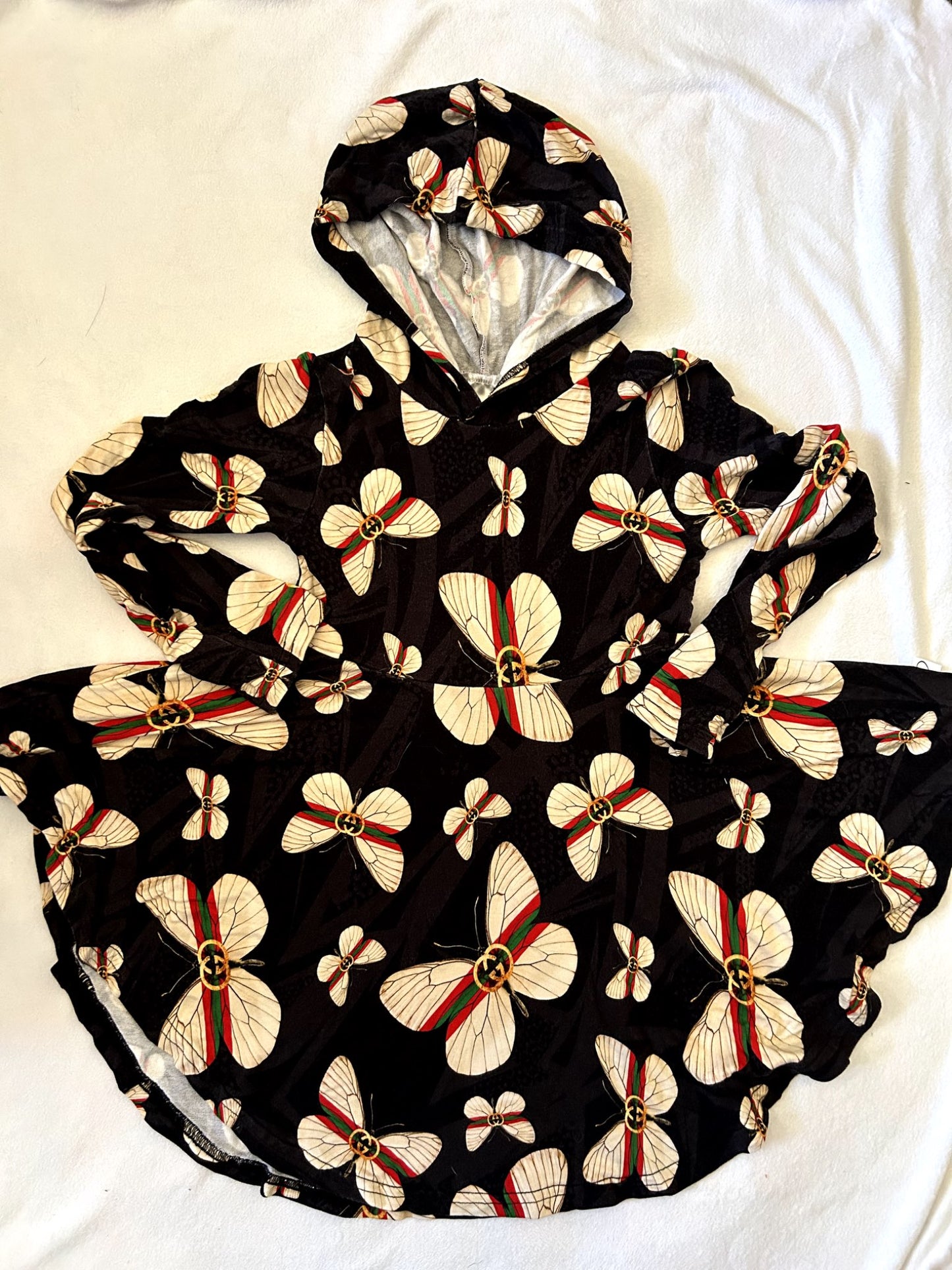 EUC - Small Shop, Vi&Jax, hooded long sleeve curved peplum, size 8/9, Kids 8