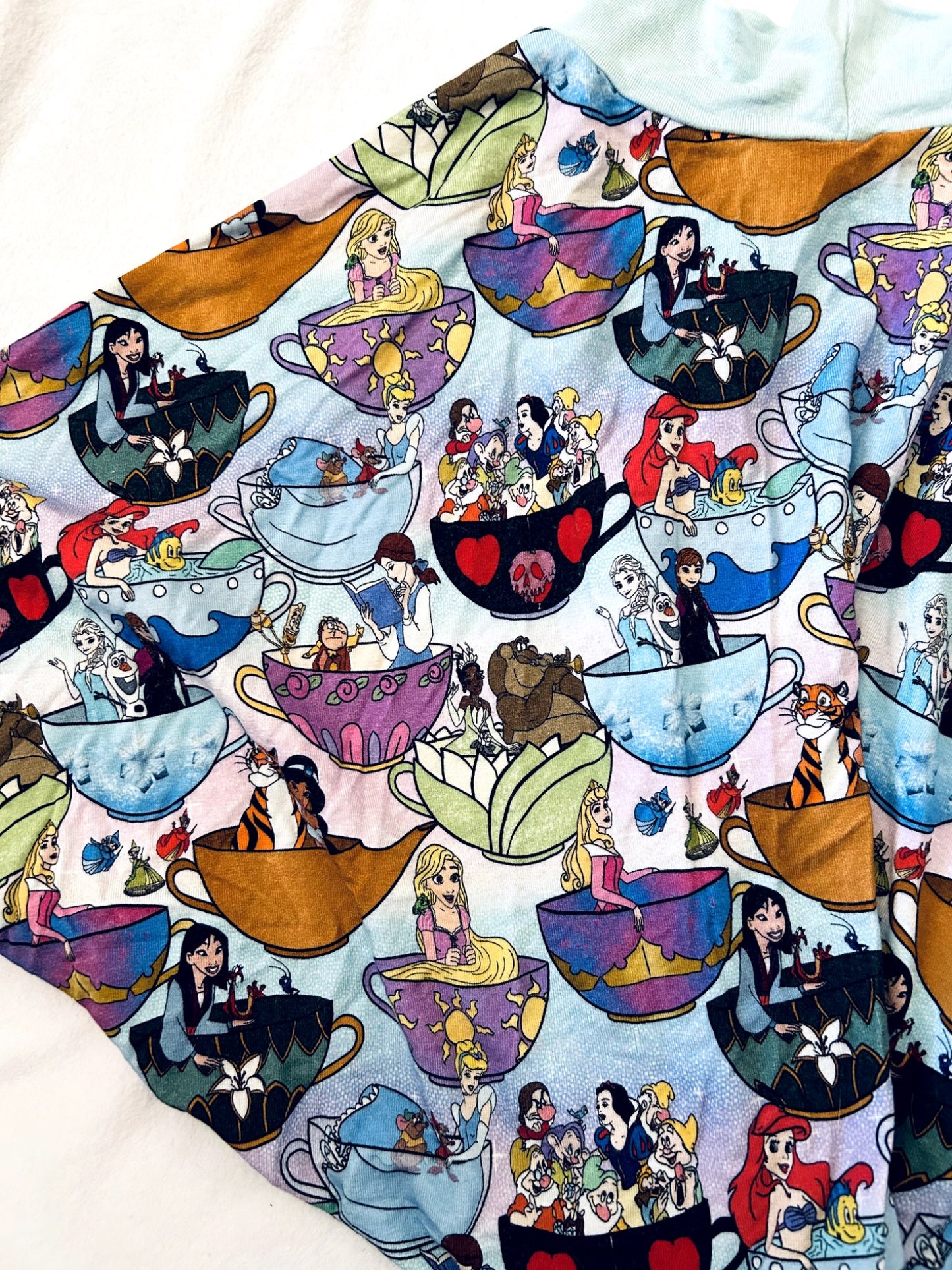 EUC - Small Shop, TBBBC,  Bamboo skirt, Disney Princess print, size 6, Kids 6/6X