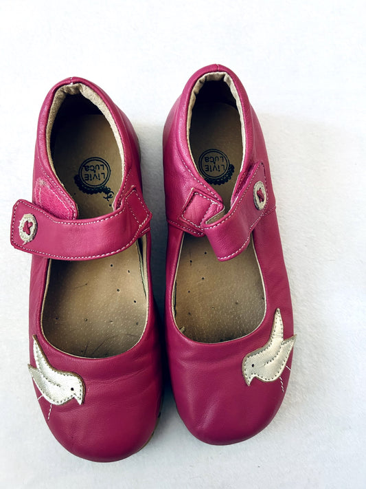 VGUC - Livie & Luca, Mary Jane Shoes, Leather, retails $60 new, Shoes 2 (Kids:4-8yr)