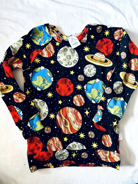 NWOT - Small Shop, Vi&Jax, Crewneck sweatshirt, space print, size 4/5, Kids 4/4T