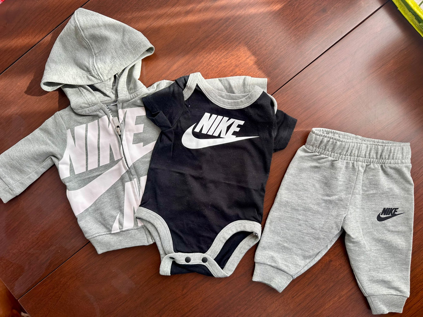 Nike Baby 3-Piece Hoodie Set – 0–3M, Kids 3 Month (0-3M)