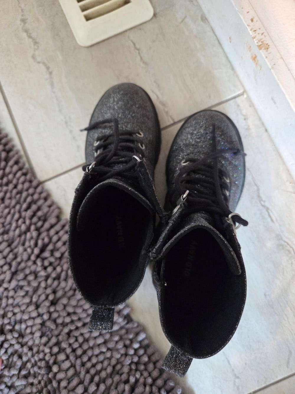 toddler girls glittery boots  size 13, Kids 3T