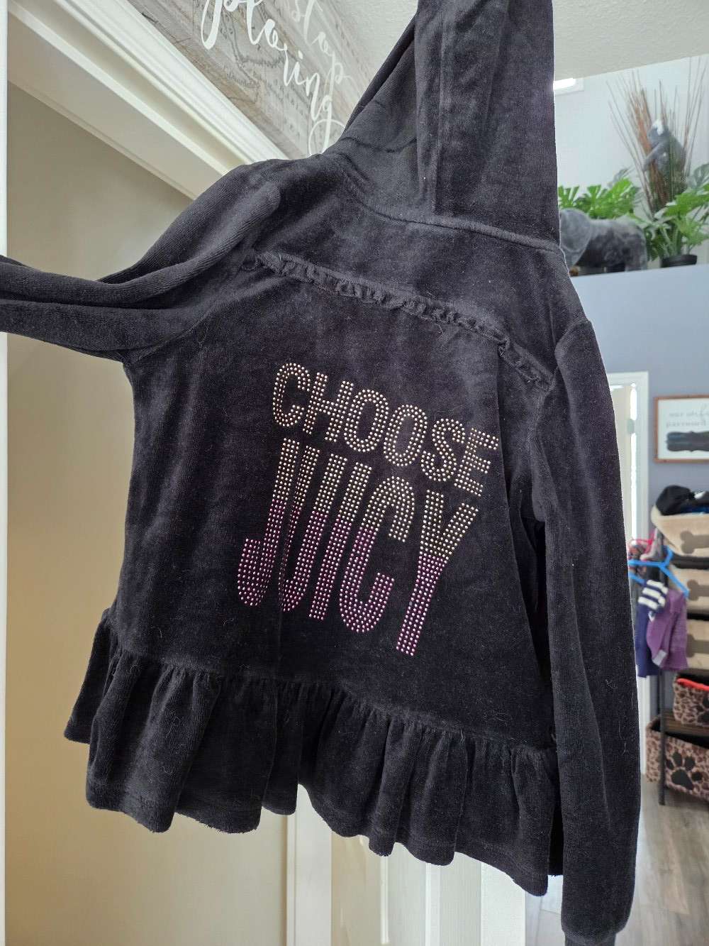 Girls Juice Couture zip up hoodie 7Y, Kids 7