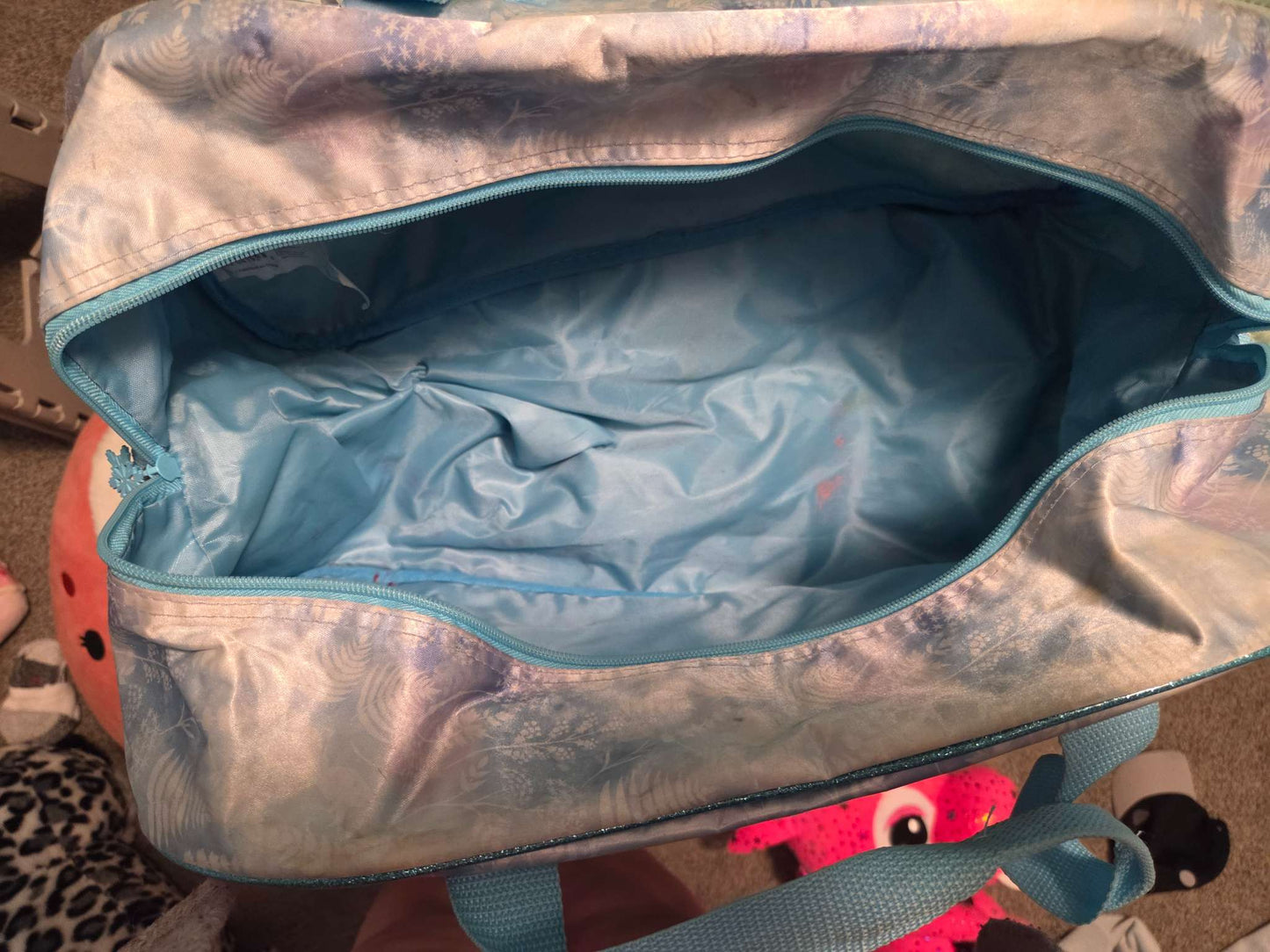 Elsa and Anna duffel bag