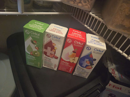 Cirkul bottle with 4 flavors