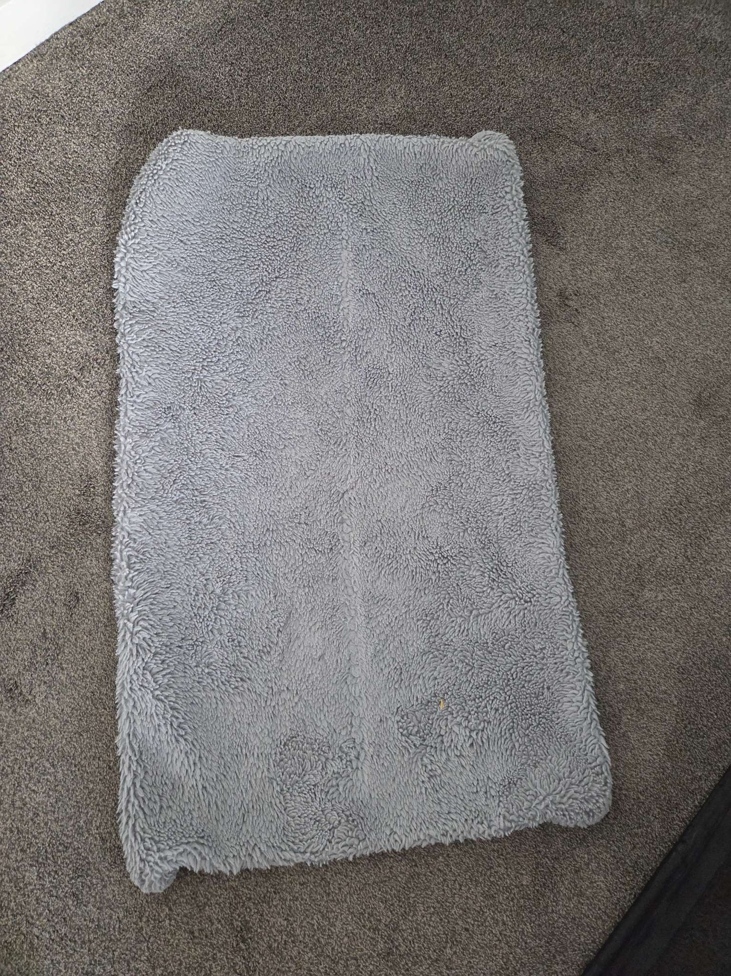 Very soft Nursery Rug