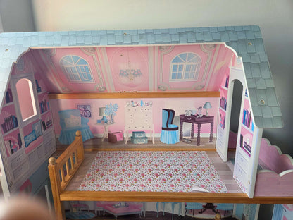 Doll House
