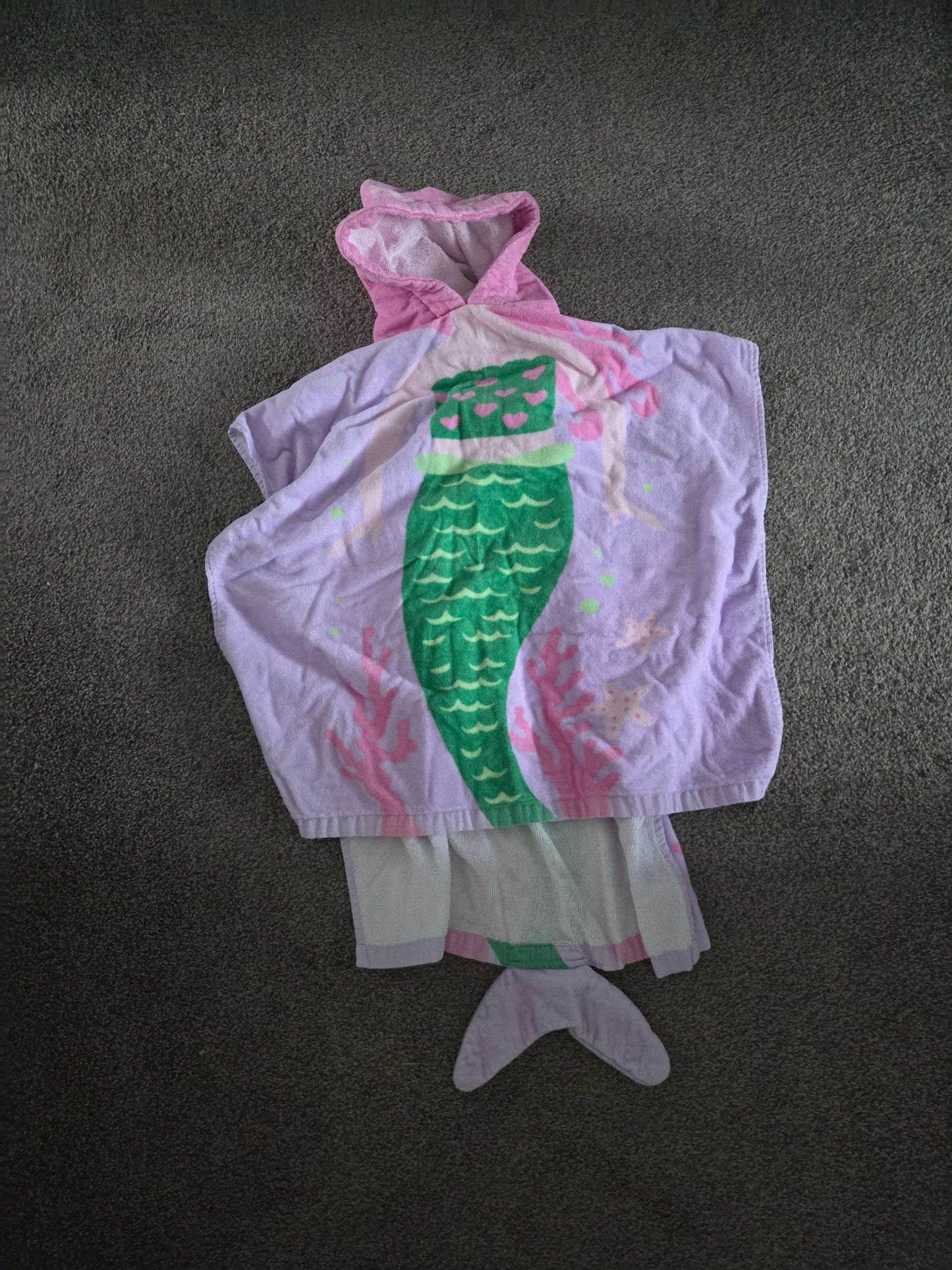 Toddler mermaid towel