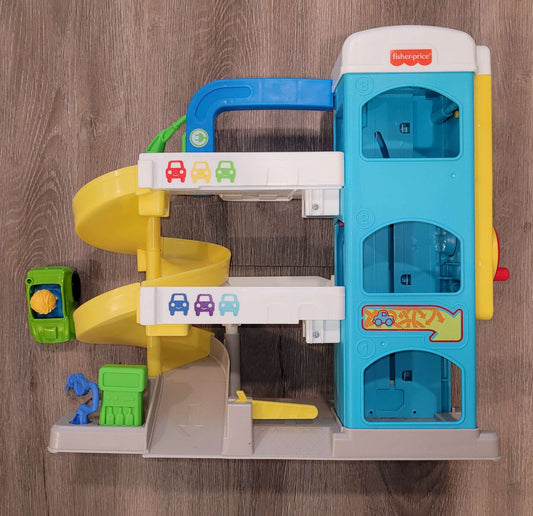 Friendly Neighbors Fisher Price Garage+Car