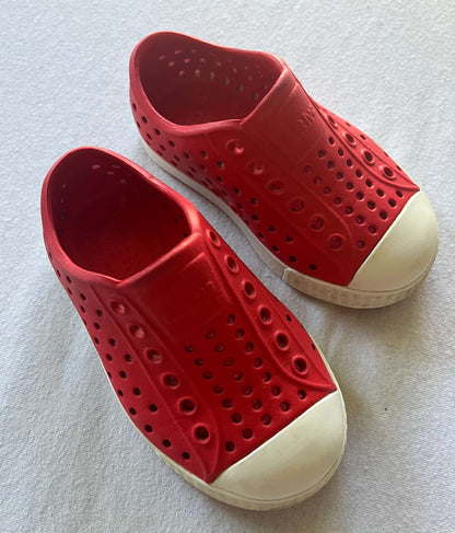 Red Native Jefferson Shoes, size C6, Shoes 6 (Walkers:12-24 mth)