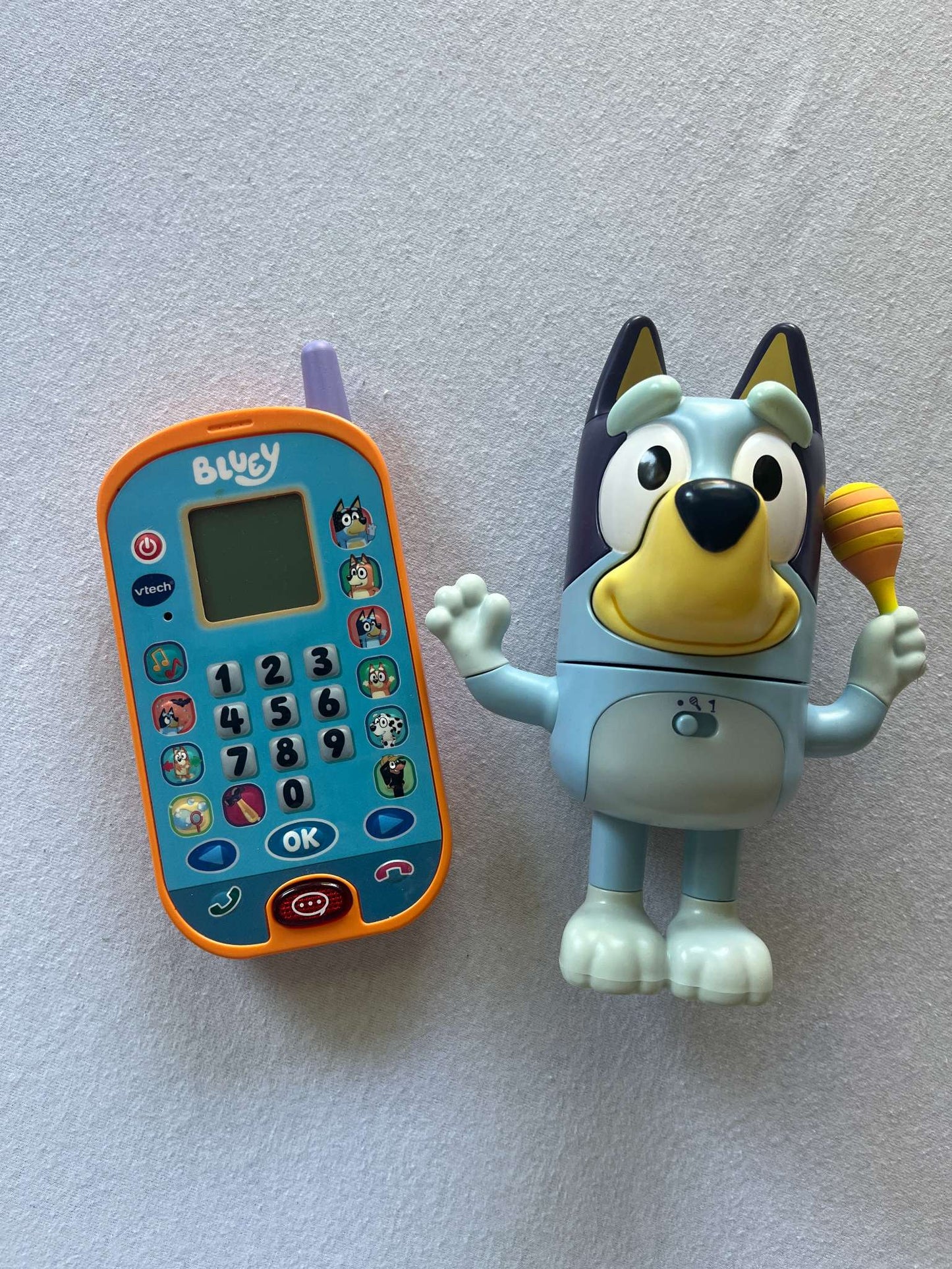 Vtech Bluey Toys, Phone & Shake it