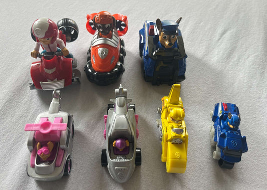Paw Patrol Bundle, Set of 7 figures in cars