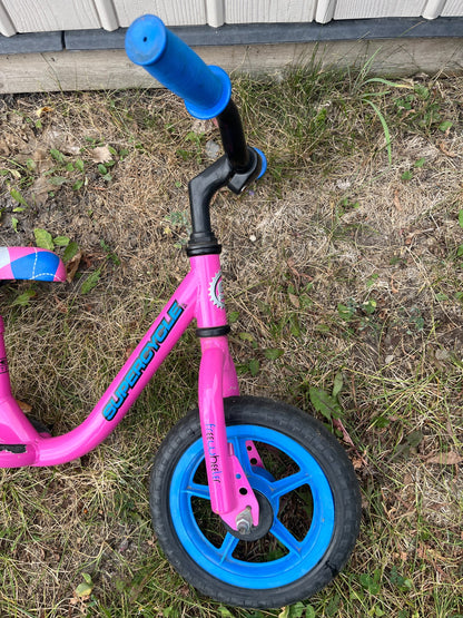 Supercycle Freewheeler Balance Bike, pink