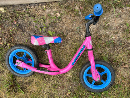 Supercycle Freewheeler Balance Bike, pink