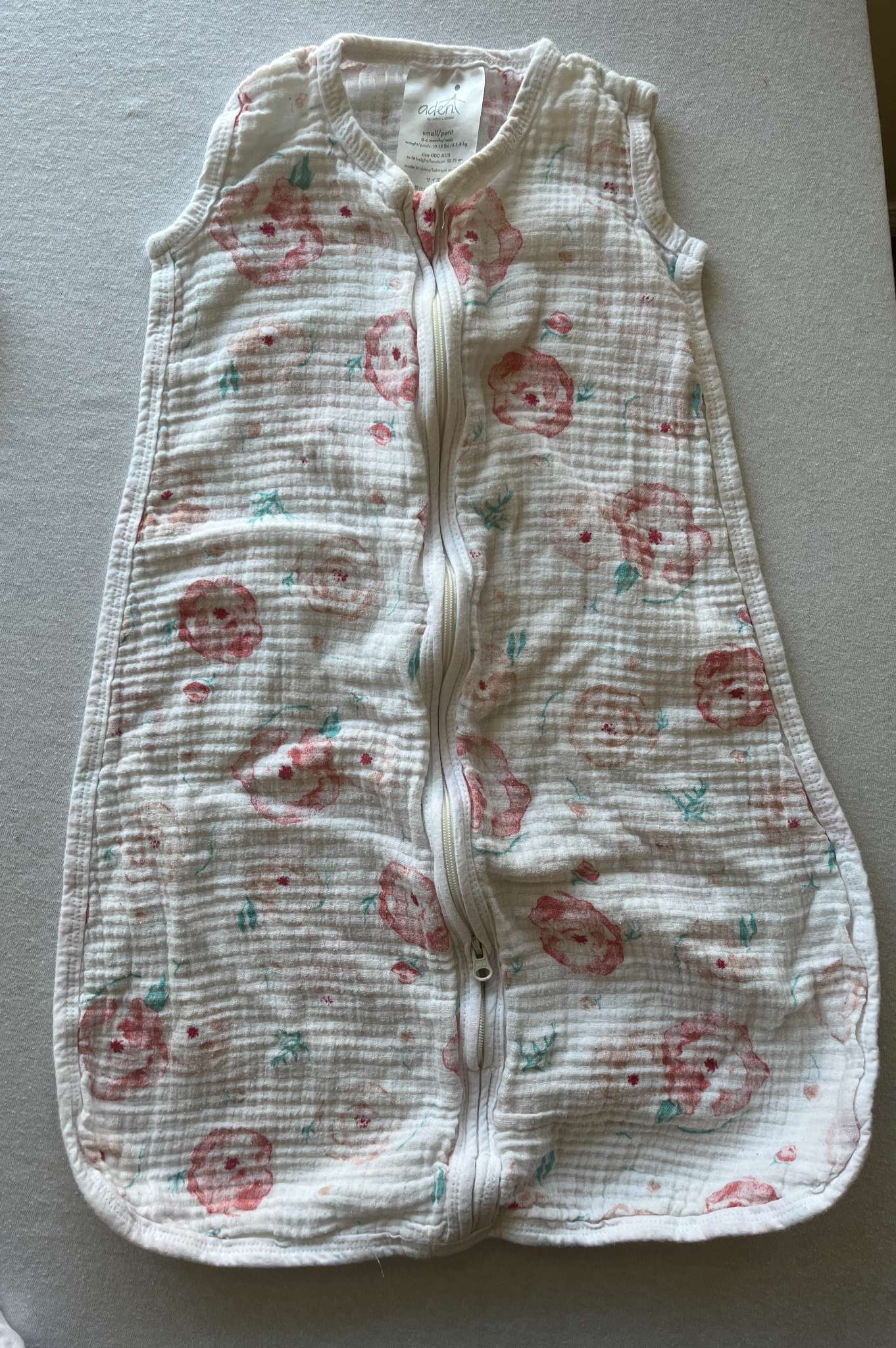 Size 0-3 month bundle, 2 pajamas and a sleepsack. AMAZING QUALITY BRANDS!, Kids 3 Month (0-3M)