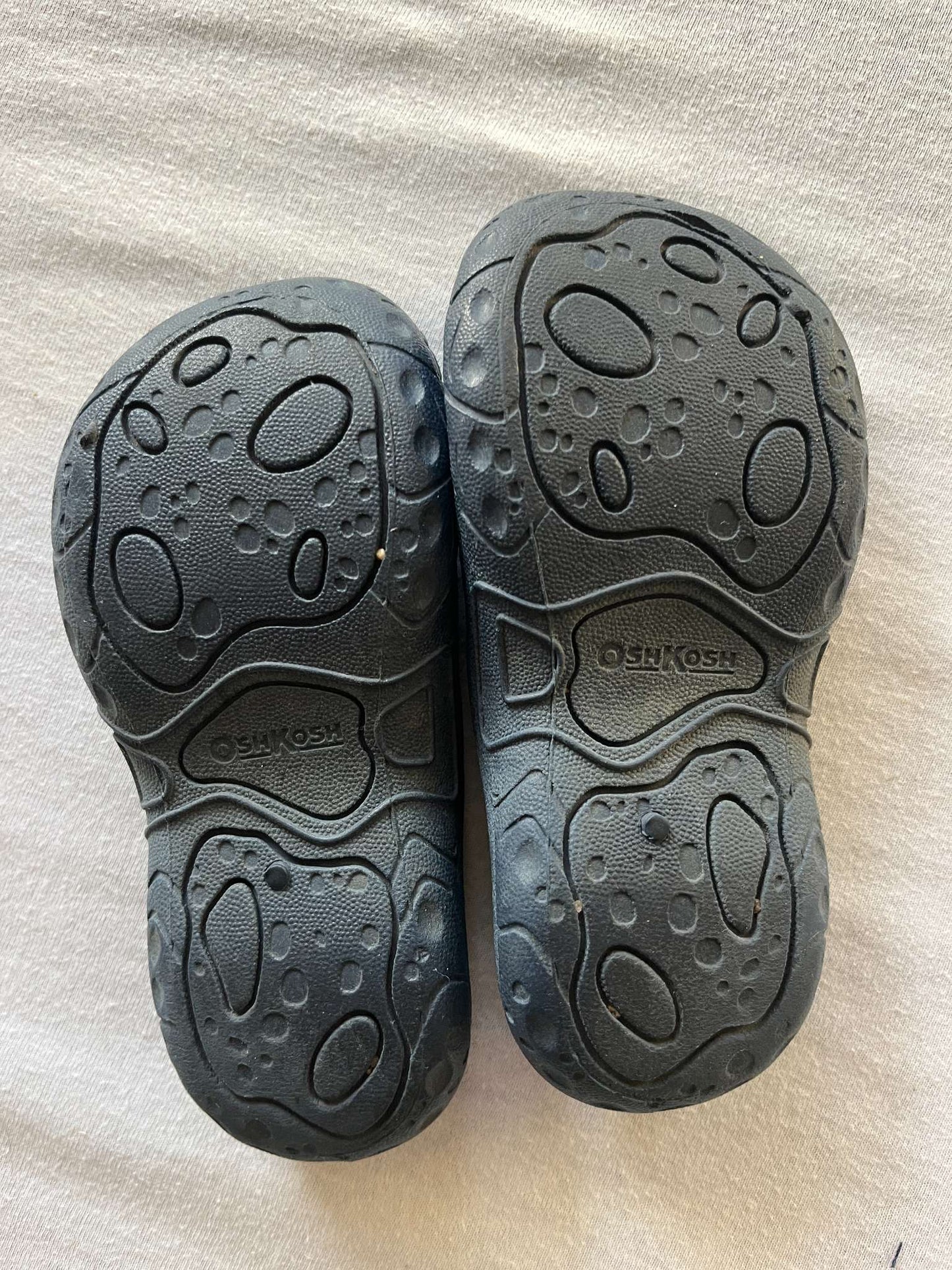 Oshkosh Water Shoes, Size 7, Shoes 7 (Walkers:12-24 mth)