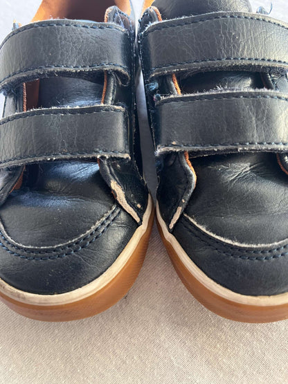 Old Navy Dress Shoes, Size 8, Shoes 8 (Toddler:2-4yr)