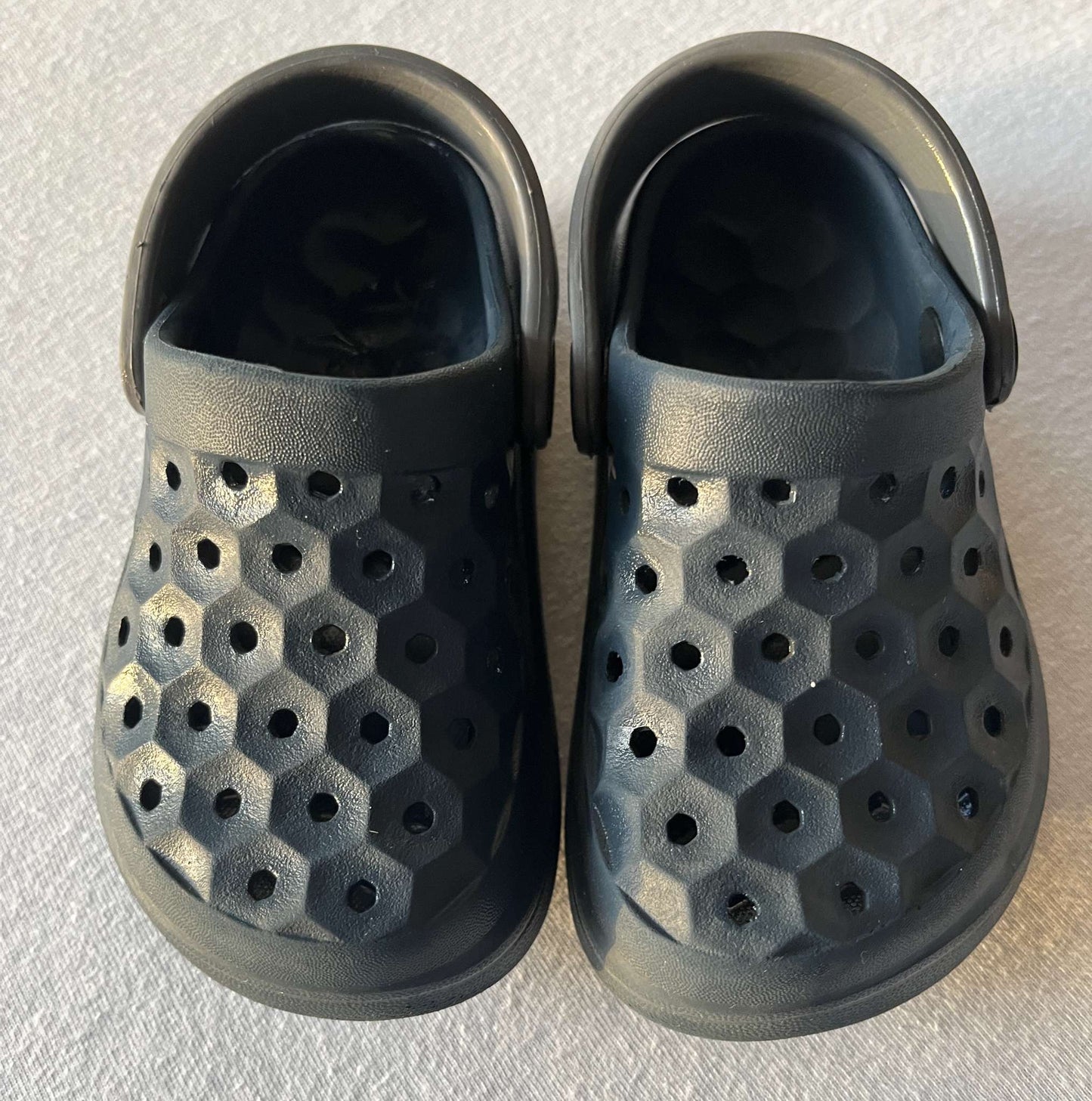 JoyBees Summer Shoes, Size 6/7, Shoes 6 (Walkers:12-24 mth)